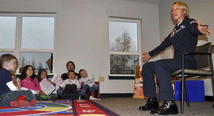 Wings over Encompass: Thunderbirds pilot visits local preschool