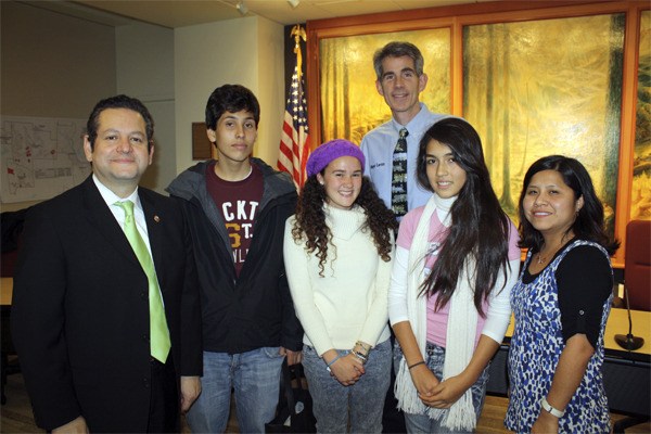 The city of Snoqualmie welcomed the first group of exchange students from its friendship city of Chaclacayo