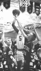 Mount Si survives Saints' third-quarter rally