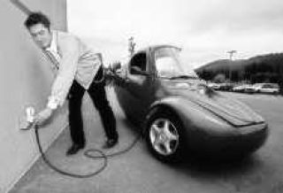 Battery-powered 'Sparrow' turns heads