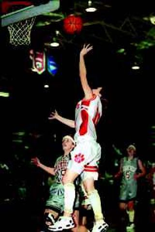 Mount Si girls thump Cedarcrest Red Wolves