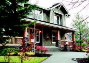 John Day Homes of North Bend buys part of Treemont property