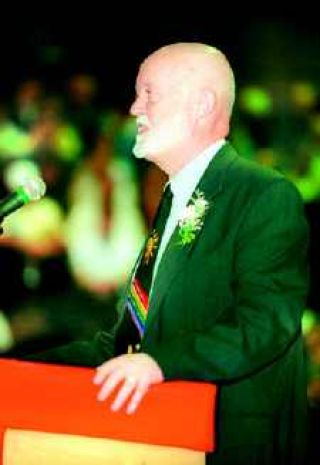 McCullough to leave June 2005