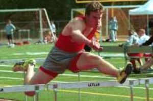 Track and field teams move on to district