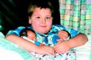 Family welcomes twins