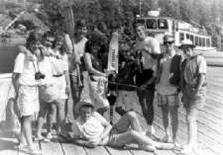 Young Life group looks to start Valley chapter