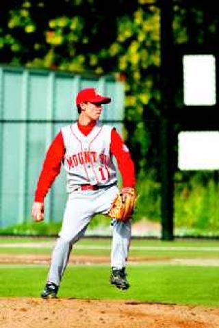 Bellevue drops Mount Si in ninth