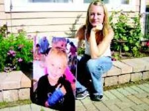 Ridge neighborhood honors Tanner Jeans