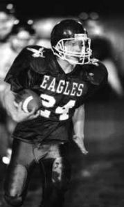 Eagles' turnovers help Hawks