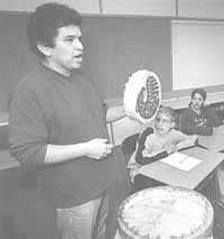 SMS seventh-graders to become storytellers