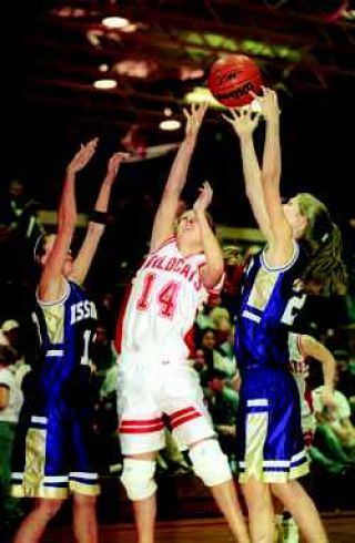 Wildcats drop a tough loss to Issaquah