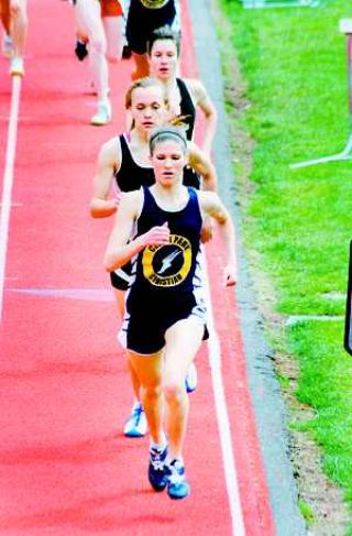 Fall City athlete quietly gathering distance wins