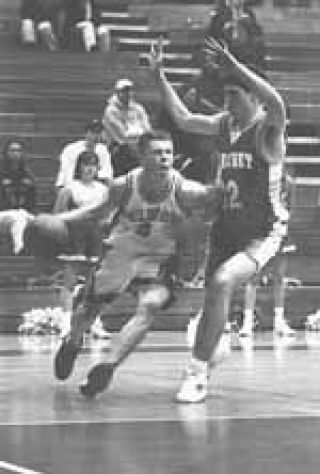 'Cats take scenic route to state