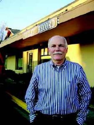 Valley Record hires new ad manager