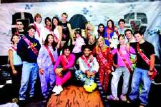 Homecoming court 2004