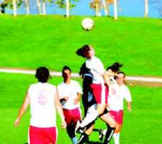 Mount Si soccer fights for playoff life