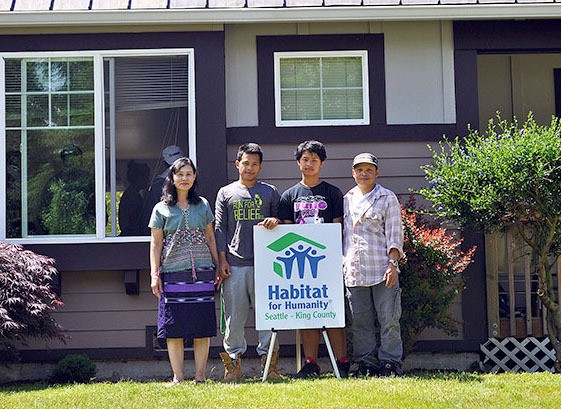 Family members P’lae Say