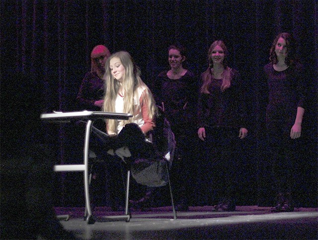 Mount Si students perform in Drama Fest