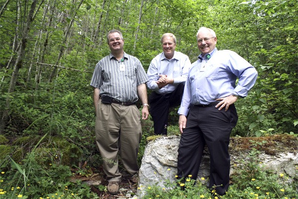 Snoqualmie Valley Hospital officials Jim Grafton