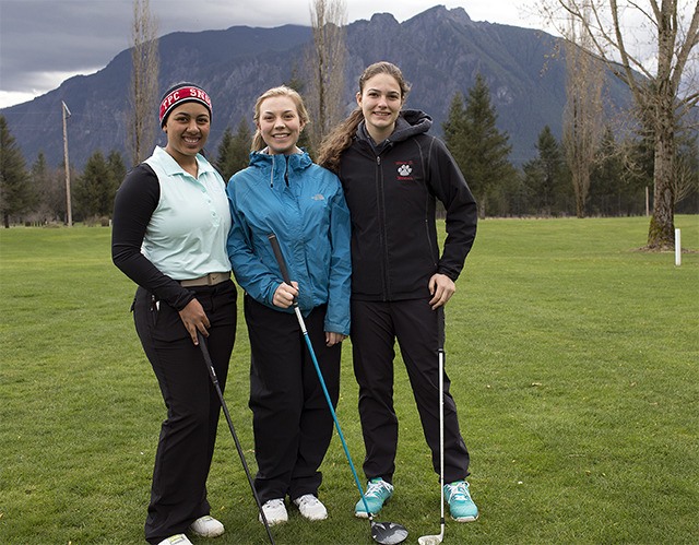 Girls’ golf captains Caitlin Maralack