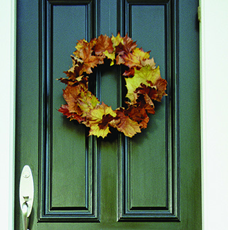 Craft a wreath with your family at Snoqualmie Falls Forest Theater, this weekend