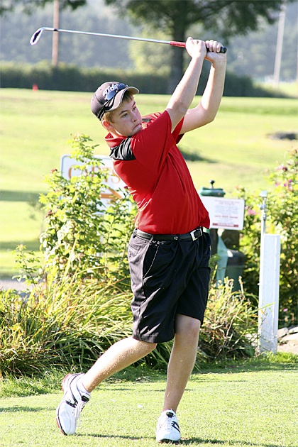 Bryce Karalus drives to start play on hole four at Mount Si Golf Course. The ‘Cats narrowly beat Skyline Thursday at home. Karalus was one of six players to shoot one over par.