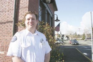 Snoqualmie resident and Medic One paramedic Bill Barnes is the latest Citizen of the Week. Barnes was named an “everyday hero” by the American Red Cross for the role he played in saving a young woman’s life after she suffered a cardiac arrest.