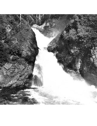 An energetic cascade of water