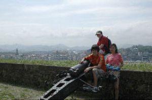 Chief Kanim Middle School students visiting Spain