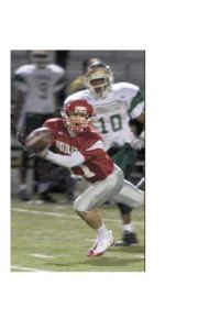 Rossco Castagno goes for a pass early in the Friday