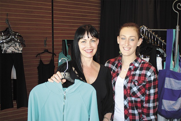 Mom Laura Herro and daughter Taylor at Laura’s shop