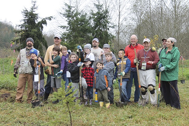 700 trees planted at Carnation’s Chinook Bend