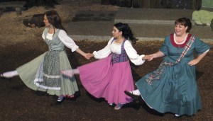 Arwen Dewey as Meg Brockie