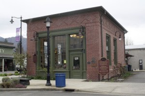 The Snoqualmie Valley Chamber of Commerce building on Falls Avenue and River Street.