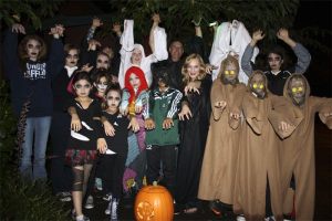 The cast of the Night on a Dark Trail return for a family-oriented haunting on Snoqualmie Ridge. Two nights of the performance and walk are planned