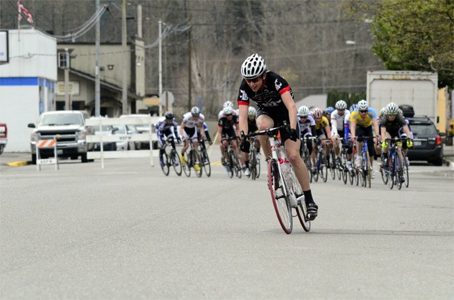 College cyclists ride ‘round North Bend | Photos