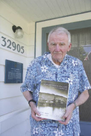 Jack Kelley of Fall City picked up a recent award for his comprehensive history of the community.