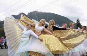 Veils of the Nile dancers