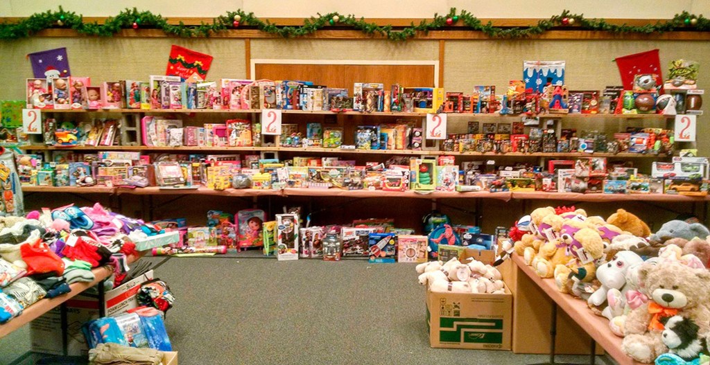 Kiwanis’ Giving Tree program helped more than 550 Valley residents