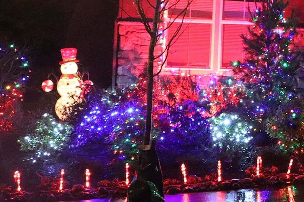 Winners chosen for the fourth Snoqualmie Holiday Lights Contest