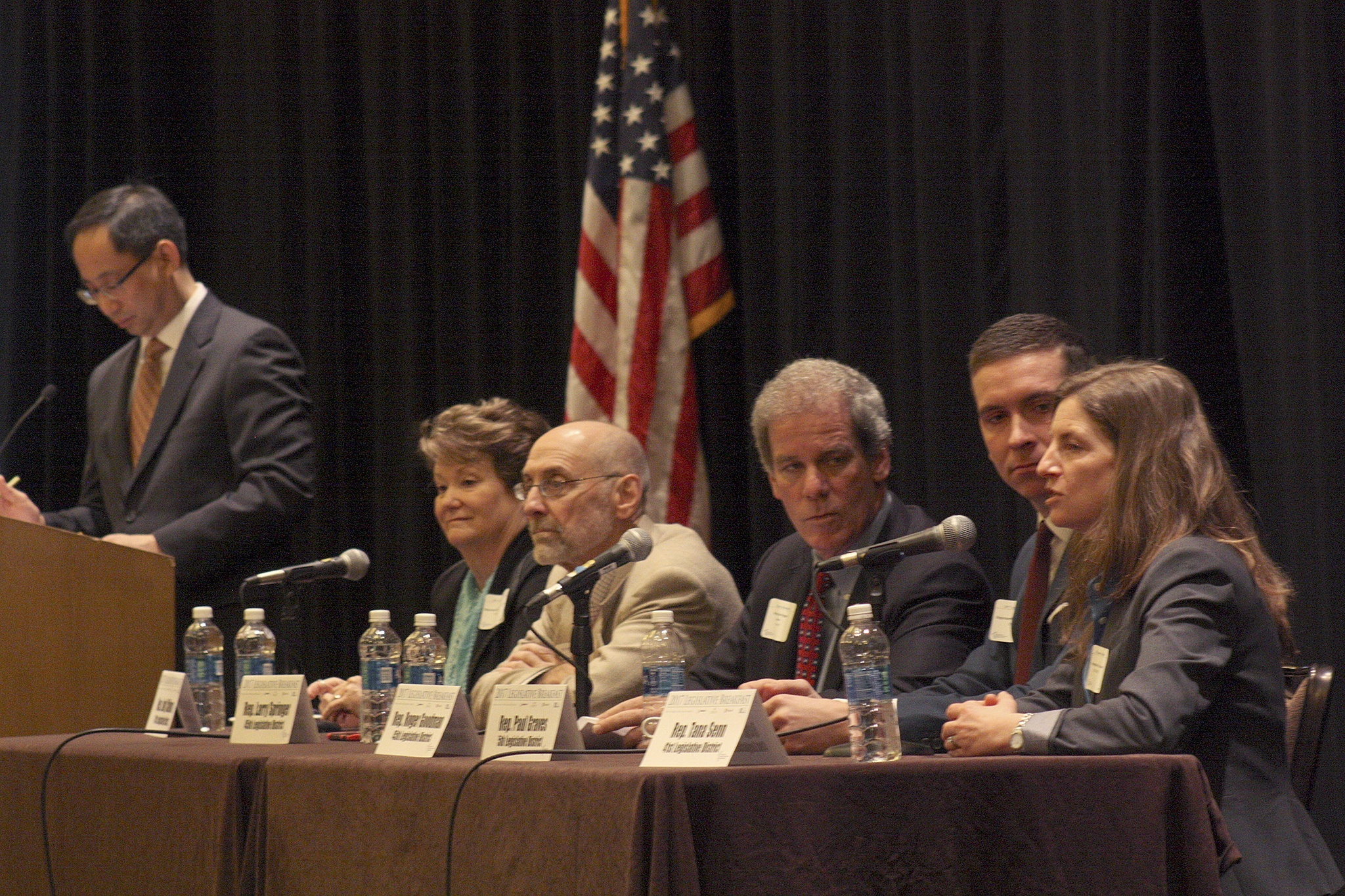 Eastside legislators talk taxes, tolls at chamber breakfast