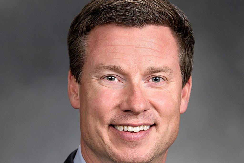 Issaquah Sen. Mullet injured in ski accident