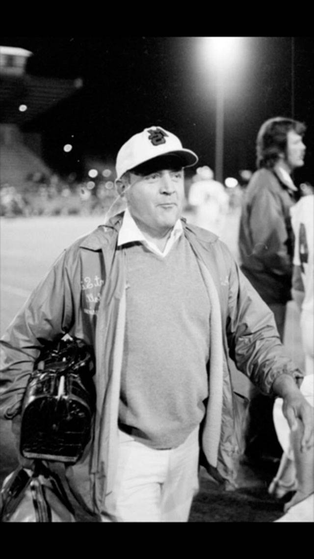 DR. F. R. DICK SUTHERLAND