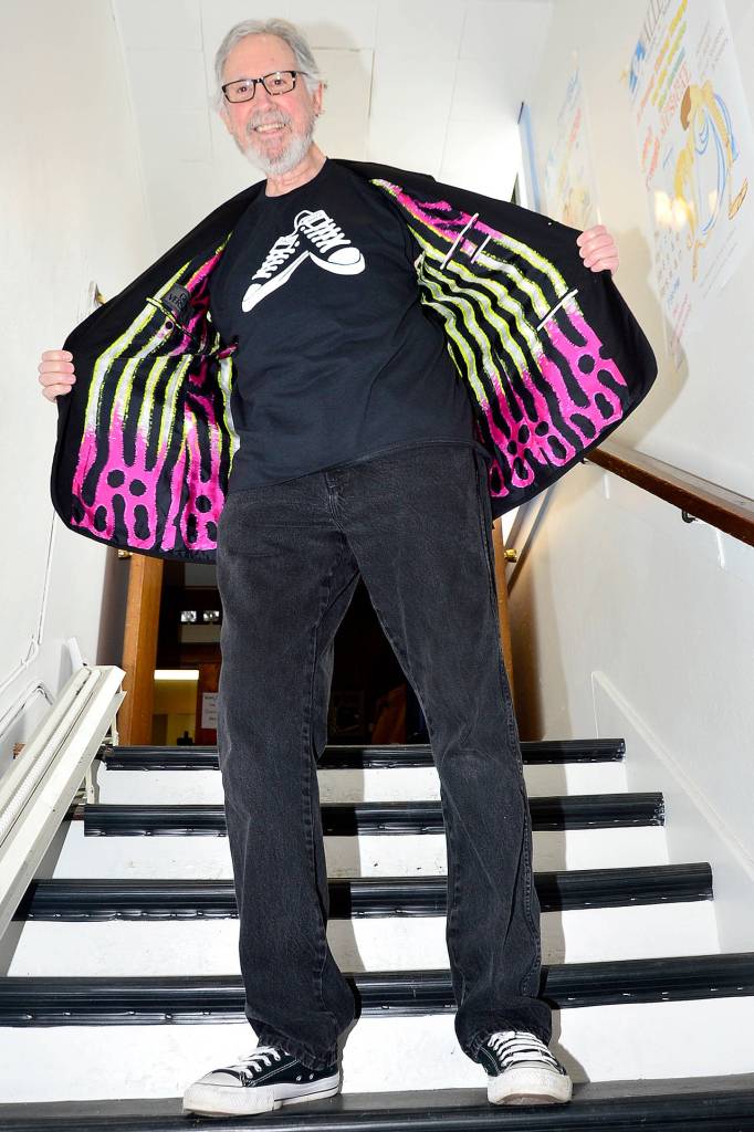 It&rsquo;s not all about wearing black, as Craig Ewing clearly demonstrated with his Jazz Walk ensemble.                                Mary Miller Photo