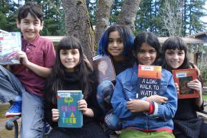 Banana Book Bunch of SES crowned the 2017 Battle of the Books champions