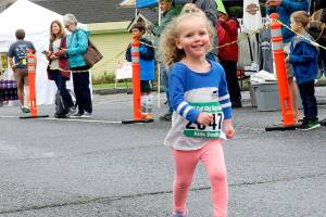 Race for schools: Fall City Day run supports local students, school programs