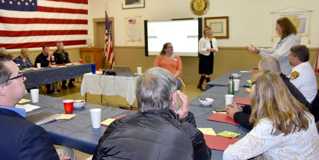 Pastor Lee Carney welcomes guests to a meeting of community leaders to learn about the plans and coming changes for the Valley&rsquo;s seasonal homeless shelter and day center.                                Carol Ladwig/Staff Photo