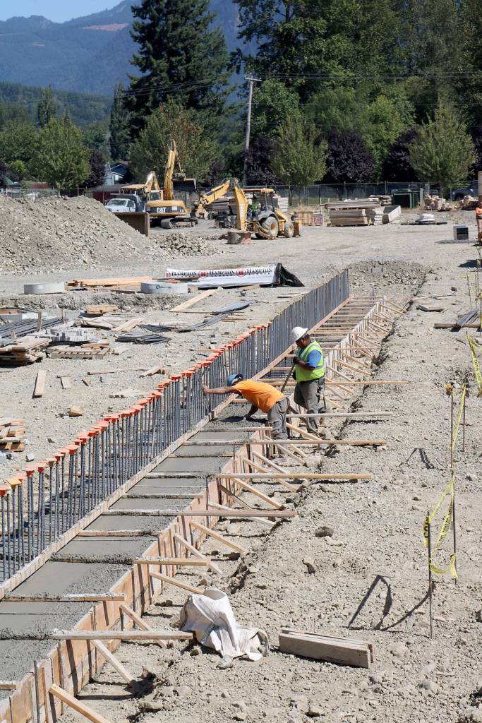 Going up: Mount Si High School construction project goes vertical; Framework for about a third of the new building is already up