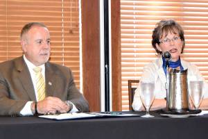 County Council candidates prioritize traffic in Snoqualmie forum