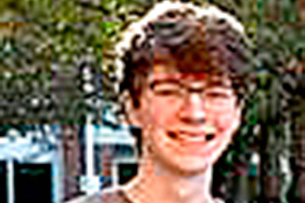 Henry Maxon of Carnation named a National Merit Commended Student